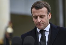 Le Tchad réagit aux propos de Macron :  »Les dirigeants français doivent apprendre à respecter le peuple africain » Le Tchad réagit aux propos de Macron : ''Les dirigeants français doivent apprendre à respecter le peuple africain''