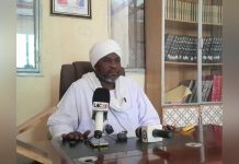 Cérémonie à Abéché Pour Honorer Le Moufti Du Tchad Cérémonie à Abéché Pour Honorer Le Moufti Du Tchad