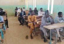 296 candidats composent le concours d’entrée à l’ENA à Mao 296 candidats composent le concours d'entrée à l'ENA à Mao