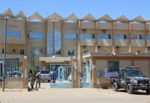 Trois Jeunes Condamnés à Huit Ans de Prison à N’Djamena Trois Jeunes Condamnés à Huit Ans de Prison à N'Djamena