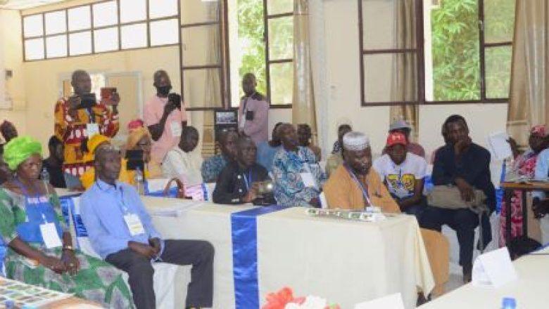 Formation des Tradipraticiens et Professionnels de Santé Formation des Tradipraticiens et Professionnels de Santé