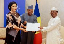 Tchad PND: Chef de l’État Reçoit Délégation Nigériane Tchad PND: Chef de l'État Reçoit Délégation Nigériane