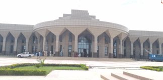 Takilal Ndolassem Conteste Chiffres de Masse Salariale Takilal Ndolassem Conteste Chiffres de Masse Salariale