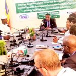 Études Sociales et Techniques pour le Bras du Chari Études Sociales et Techniques pour le Bras du Chari