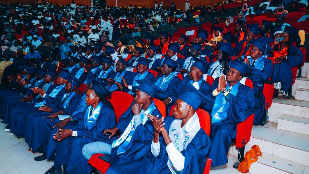 Lauréats de la 5ᵉ Promotion de l'ENASTIC au Tchad Lauréats de la 5ᵉ Promotion de l'ENASTIC au Tchad