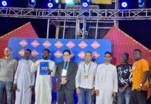 Moov Africa Remet Voiture et Lots aux Gagnants Moov Africa Remet Voiture et Lots aux Gagnants