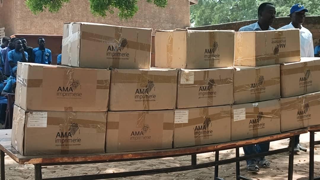 Diamra Betolngar Offre 687 Livres à l'Éducation Nationale Diamra Betolngar Offre 687 Livres à l'Éducation Nationale