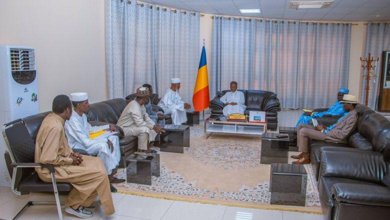 Visite D'Anciens Rebelles Au Médiateur De La République Visite D'Anciens Rebelles Au Médiateur De La République