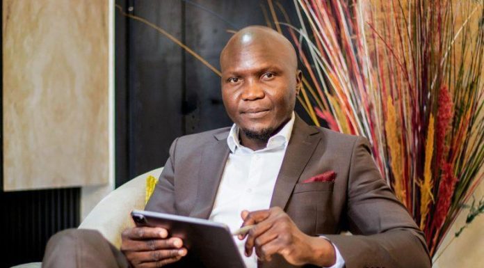 Plaidoyer Pour La Paix Du Vice-Président Des Transformateurs Plaidoyer Pour La Paix Du Vice-Président Des Transformateurs