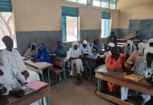 Réconciliation Des Enseignants Communautaires Et Contractuels Réconciliation Des Enseignants Communautaires Et Contractuels