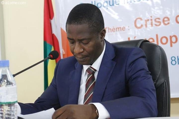 Togo/Interdiction du meeting du FCTD : «Si le préfet persiste dans son refus, c’est qu’il a une autre intention», Prof David Dosseh Togo/Interdiction du meeting du FCTD : «Si le préfet persiste dans son refus, c’est qu’il a une autre intention», Prof David Dosseh