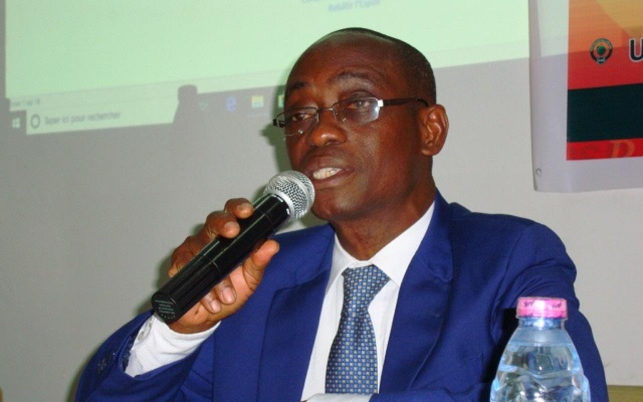Pr Komi Wolou: « Ceux qui insultent, accusent à tout moment veulent seulement donner l’impression qu’ils sont les vrais opposants » Pr Komi Wolou: « Ceux qui insultent, accusent à tout moment veulent seulement donner l’impression qu’ils sont les vrais opposants »