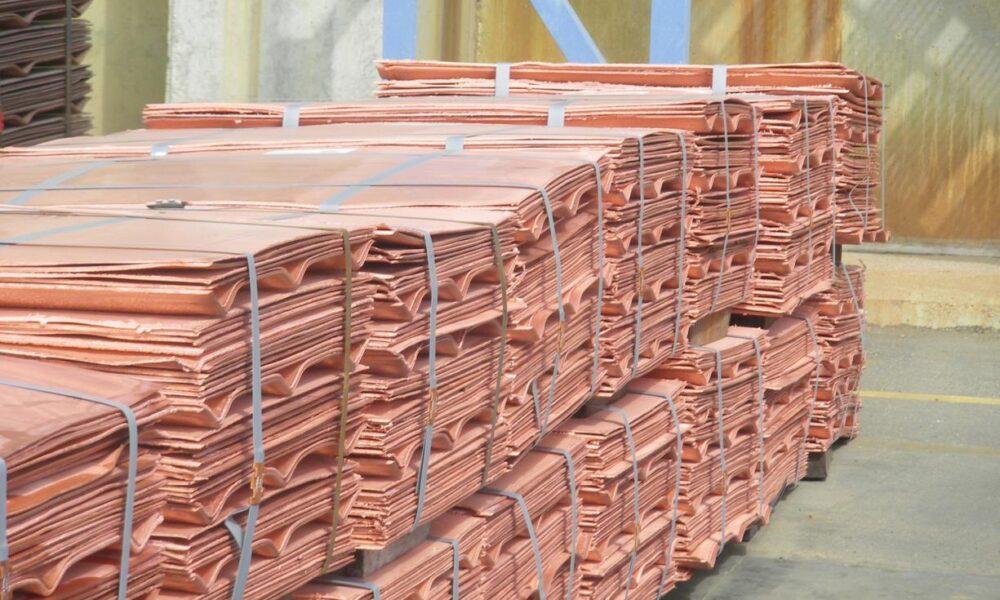 Monde : le cuivre chute de nouveau à 9 394,90 USD la tonne sur le marché international Monde : le cuivre chute de nouveau à 9 394,90 USD la tonne sur le marché international