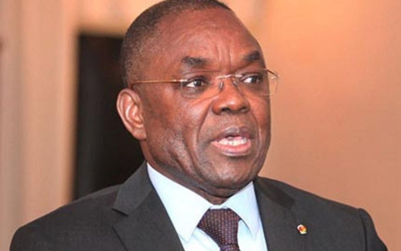 Togo-Hahotoé : Payadowa Boukpessi tente d’annuler l’élection du chef légitime pour intérêts de la SNPT Togo-Hahotoé : Payadowa Boukpessi tente d’annuler l’élection du chef légitime pour intérêts de la SNPT