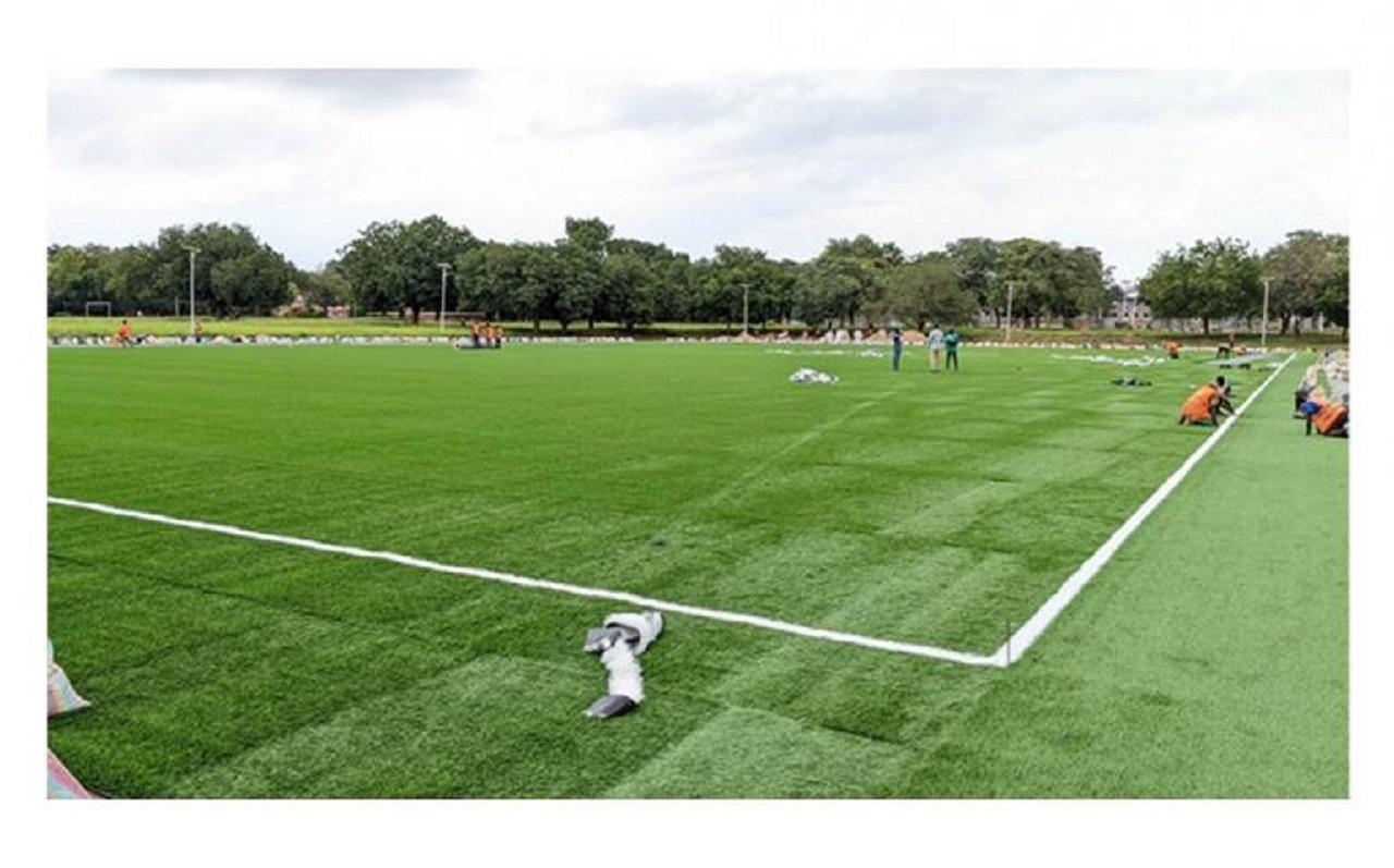Togo- UL/Infrastructures sportives : Les travaux de réaménagement du terrain de foot presque achevés ! Togo- UL/Infrastructures sportives : Les travaux de réaménagement du terrain de foot presque achevés !