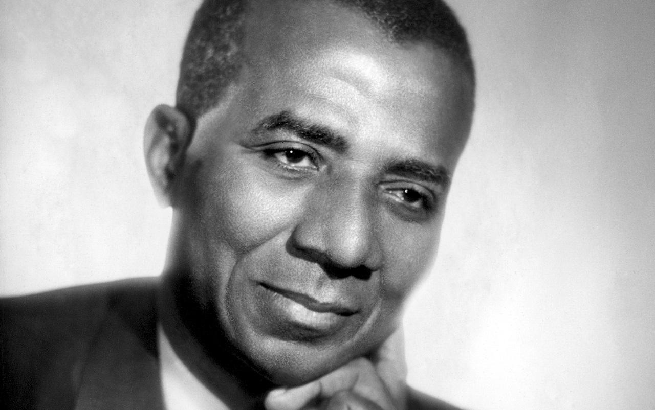 Togo-16 décembre 1946 : Et, Sylvanus Olympio est élu président de la toute 1ère assemblée représentative du Togo (ART) ! Togo-16 décembre 1946 : Et, Sylvanus Olympio est élu président de la toute 1ère assemblée représentative du Togo (ART) !