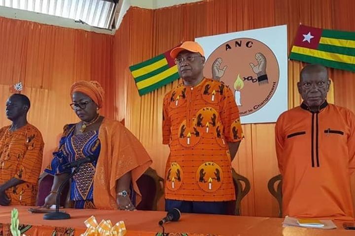 Togo : l’ANC rend un vibrant hommage à Patrick Lawson « l’ANC et tous ses militants sont en pleurs » Togo : l’ANC rend un vibrant hommage à Patrick Lawson « l’ANC et tous ses militants sont en pleurs »