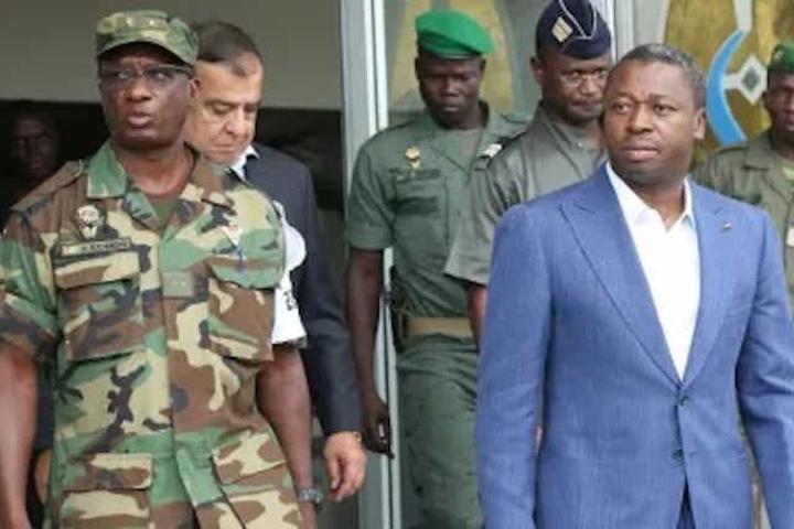 Togo/Arrestation du Gal Kadanga : règlements de comptes par Faure Gnassingbé pour le pouvoir, ou opération mains-propres avant de partir?