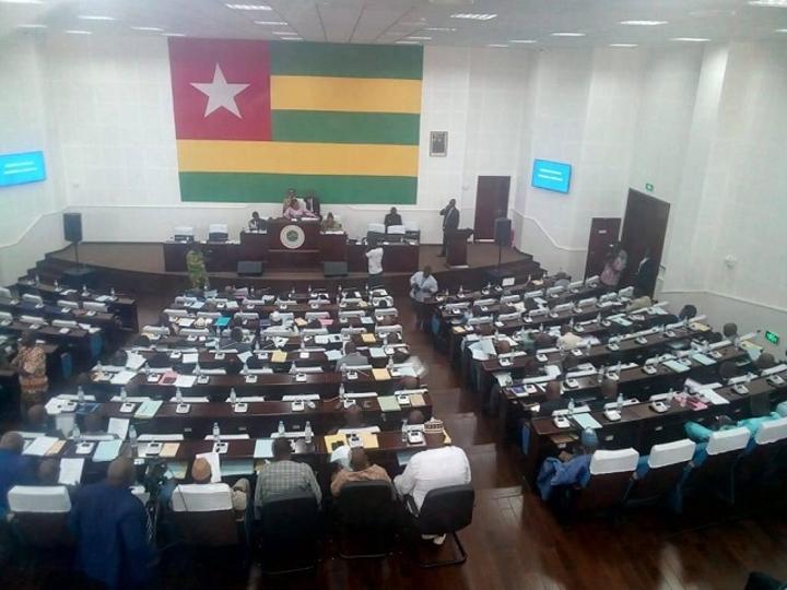 Togo/Covidgate : Le gouvernement s’est expliqué devant l’assemblée nationale ; voici les arguments avancés Togo/Covidgate : Le gouvernement s’est expliqué devant l’assemblée nationale ; voici les arguments avancés