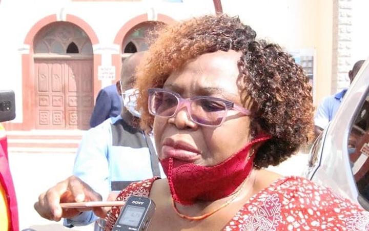 Togo : Brigitte Adjamago et la DMP désormais condamnées à réussir pour justifier le coup de poignard à Mgr Kpodzro Togo : Brigitte Adjamago et la DMP désormais condamnées à réussir pour justifier le coup de poignard à Mgr Kpodzro