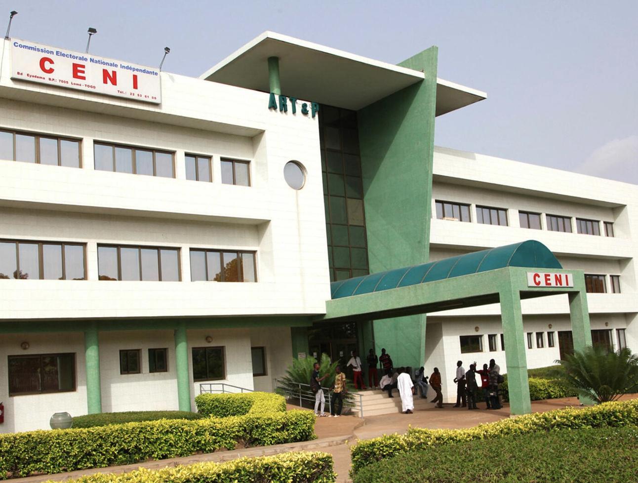 Togo-Recensement électoral : Des milliers de doublons répertoriés Togo-Recensement électoral : Des milliers de doublons répertoriés