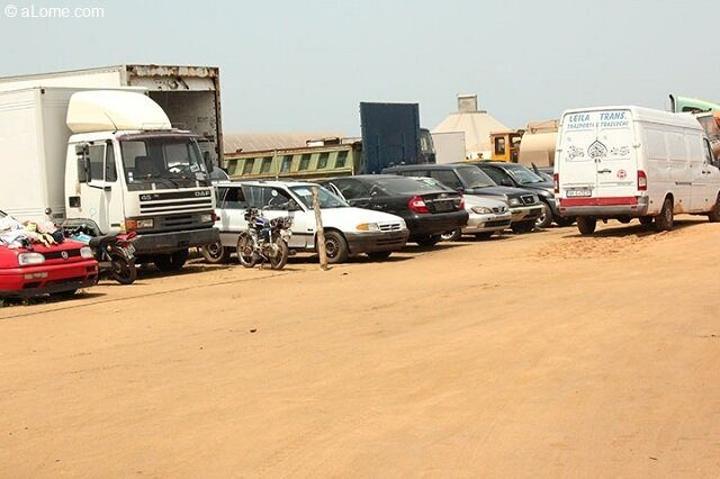 Lomé : Véhicules en panne abandonnés sur les routes, de la responsabilité des communes Lomé : Véhicules en panne abandonnés sur les routes, de la responsabilité des communes