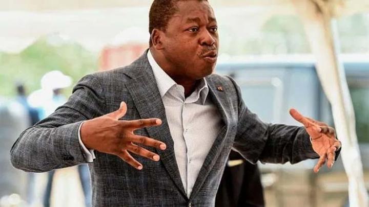 Togo/SOROUBAT et ses Profonds Malaises sur le chantier N17, Sokode-Bassar: Faure Gnassingbé et ses Alliées traditionnelles à la barre… Togo/SOROUBAT et ses Profonds Malaises sur le chantier N17, Sokode-Bassar: Faure Gnassingbé et ses Alliées traditionnelles à la barre…