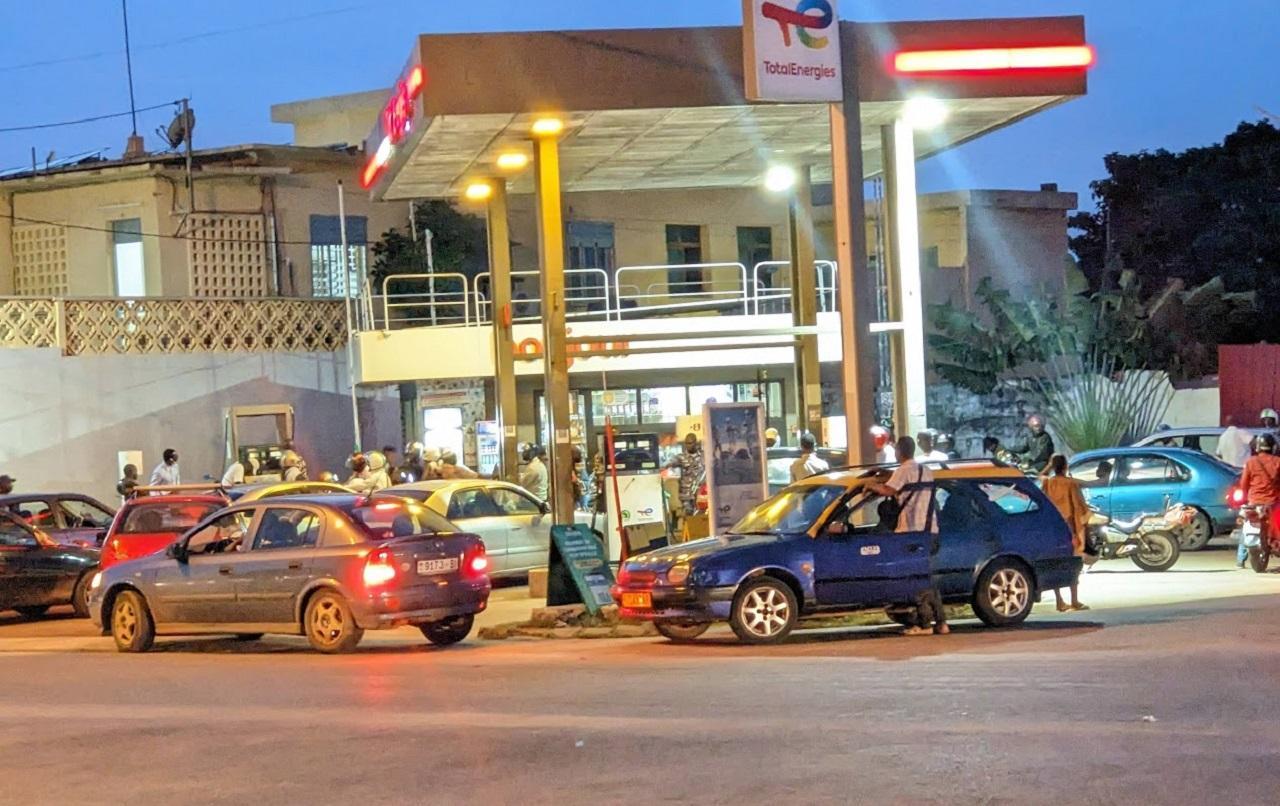 Togo- Pénurie de carburant: Le retour à la normale dès ce lundi Togo- Pénurie de carburant: Le retour à la normale dès ce lundi