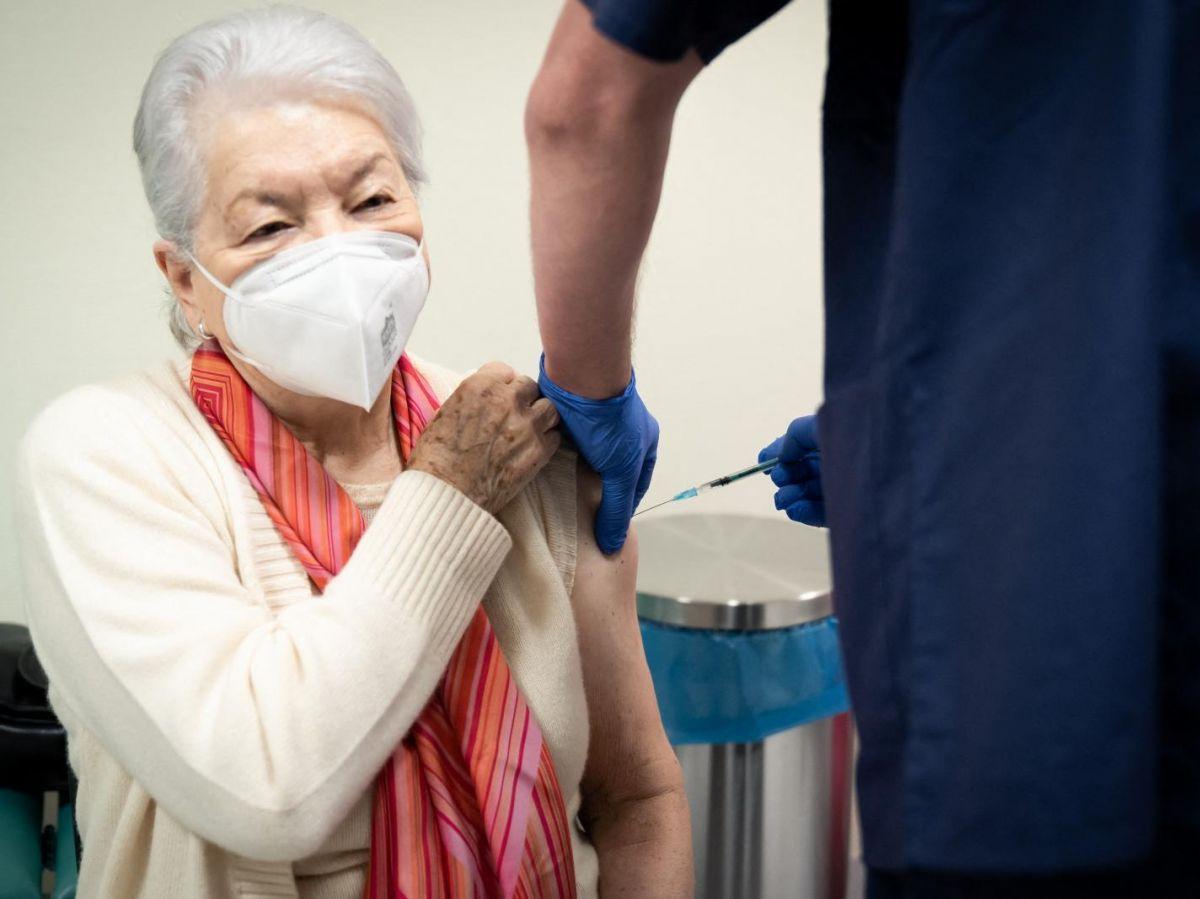 Maladie d'Alzheimer : les vaccinations réduisent le risque Maladie d'Alzheimer : les vaccinations réduisent le risque