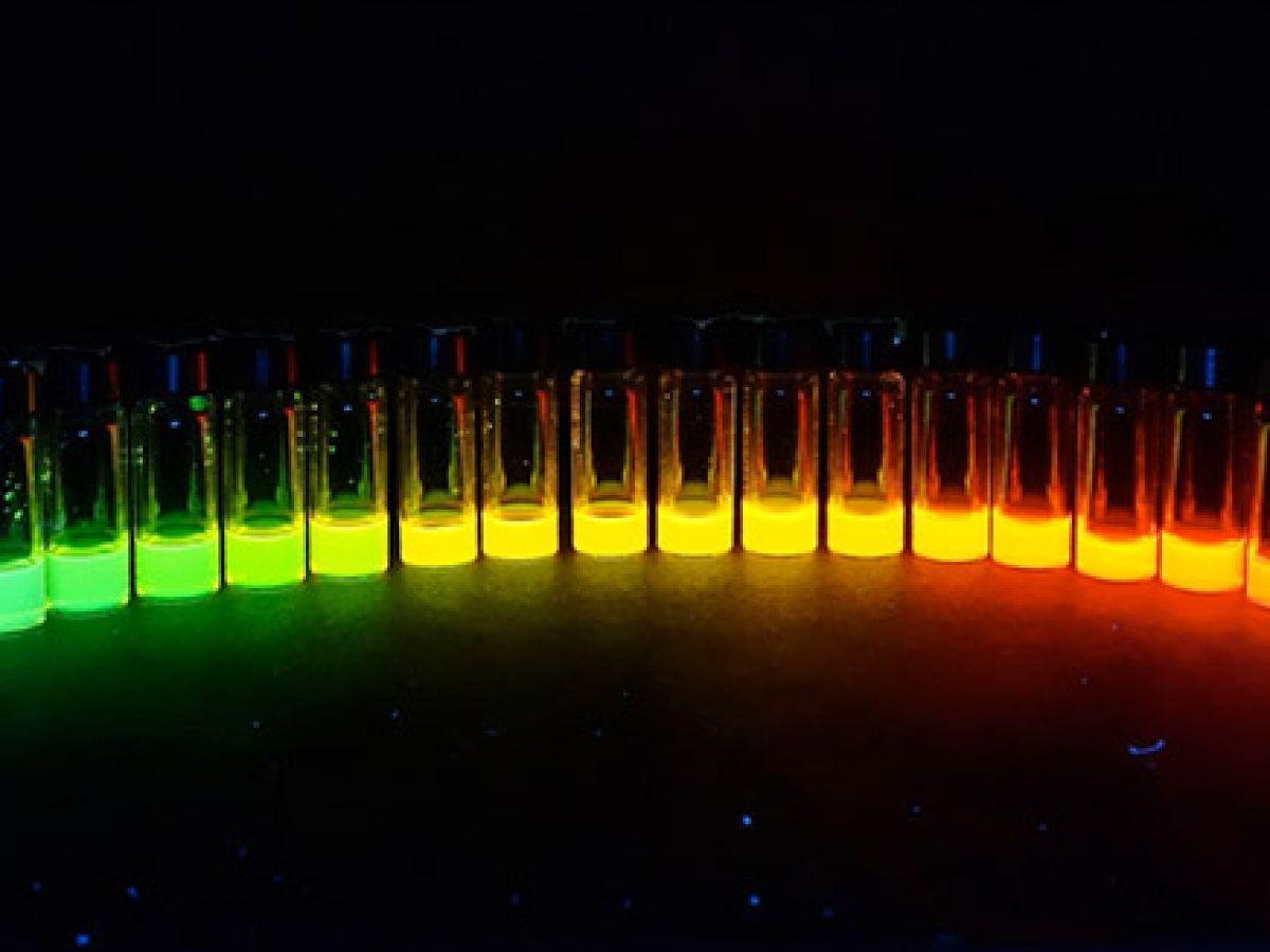 Le prix Nobel de chimie 2023 récompense trois maîtres de la couleur, spécialistes des boîtes quantiques Le prix Nobel de chimie 2023 récompense trois maîtres de la couleur, spécialistes des boîtes quantiques