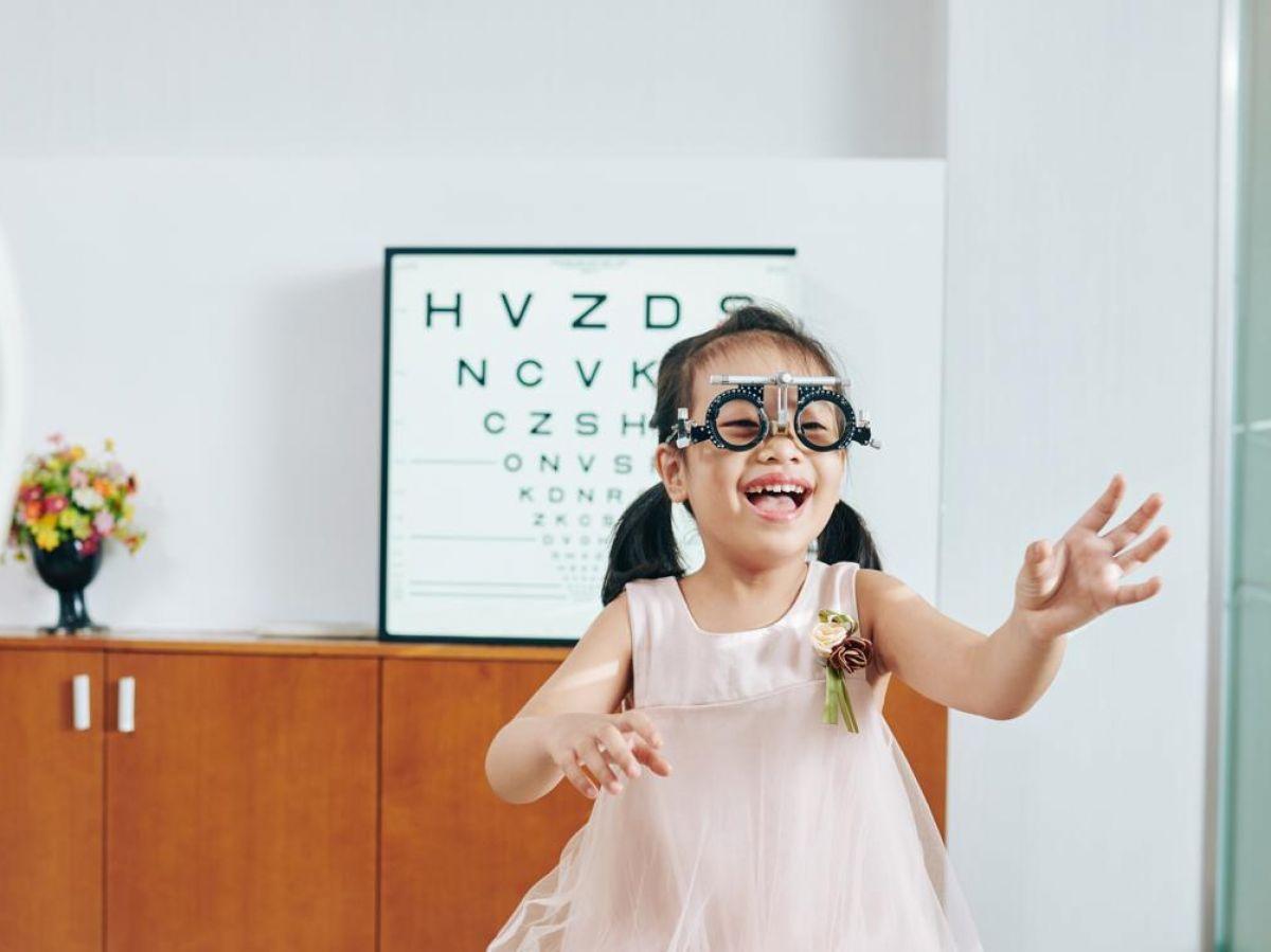 La myopie chez l'enfant : comprendre, prévenir et gérer la vision des plus jeunes La myopie chez l'enfant : comprendre, prévenir et gérer la vision des plus jeunes