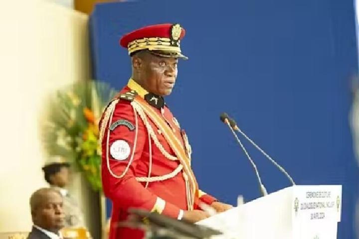 Nouveau code électoral au Gabon : vers une légitimation des militaires en politique. Panafricanisme ou militarisme ? Nouveau code électoral au Gabon : vers une légitimation des militaires en politique. Panafricanisme ou militarisme ?