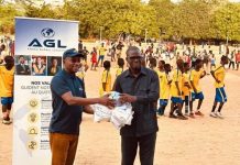 Football For Schools: FIFA et UNESCO pour L’éducation Football For Schools: FIFA et UNESCO pour L'éducation