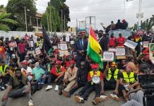 Solidarité Régionale avec Freethecitizens À Accra Solidarité Régionale avec Freethecitizens À Accra