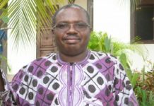 L’Afrique entre Indépendance et Dépendances L'Afrique entre Indépendance et Dépendances