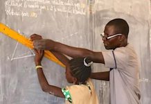 Deux Enseignants par Classe Dès 2025 Deux Enseignants par Classe Dès 2025