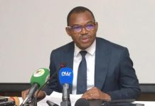 Togo Décadent: L’Amour Inquiétant de Talaka pour Faure Togo Décadent: L'Amour Inquiétant de Talaka pour Faure