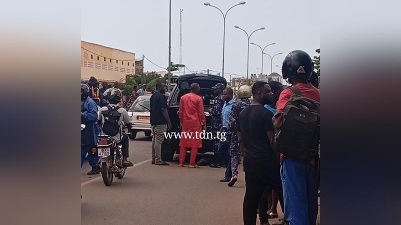 Braquage À Hedzranawoe: Valise D'Argent Volée Braquage À Hedzranawoe: Valise D'Argent Volée