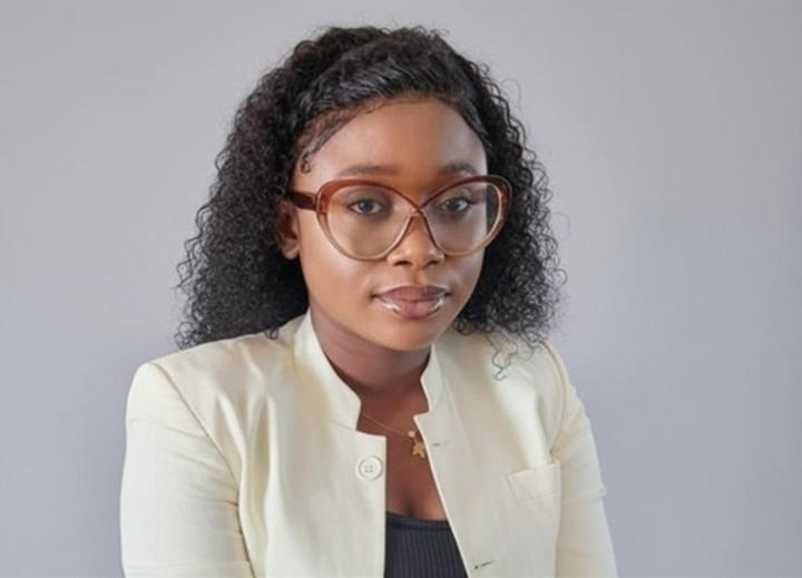 Lamboni Kouniyenini: la Plus Jeune Maire du Togo Lamboni Kouniyenini: la Plus Jeune Maire du Togo