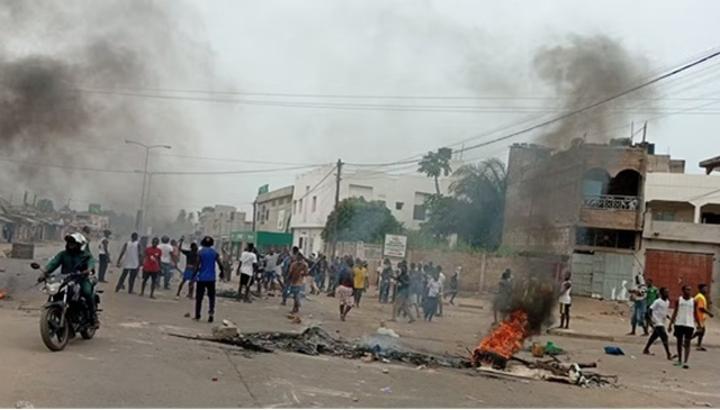 Le Togo sur les Traces du Népal? Le Togo sur les Traces du Népal?