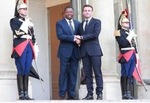 Togo-Cameroun: Sourires d’un Dictateur en France Togo-Cameroun: Sourires d'un Dictateur en France