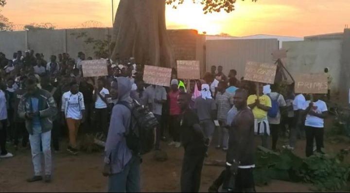 Révolte des Travailleurs de la SNI à Gbatope Révolte des Travailleurs de la SNI à Gbatope
