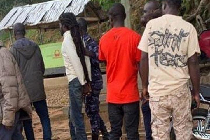 Interpellation de suspects dans des meurtres à Danyi Interpellation de suspects dans des meurtres à Danyi