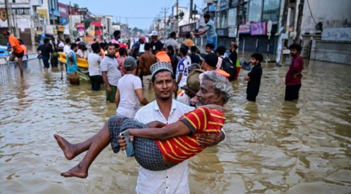 Inondations Dévastatrices En Asie Fauchent Plus De 1.000 Vies Inondations Dévastatrices En Asie Fauchent Plus De 1.000 Vies