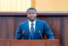 Discours de Gnassingbé: Folklore pour cacher l’échec Discours de Gnassingbé: Folklore pour cacher l'échec