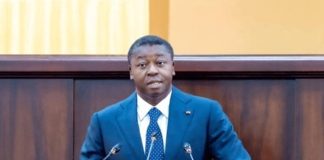 Discours de Gnassingbé: Folklore pour cacher l’échec Discours de Gnassingbé: Folklore pour cacher l'échec