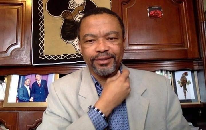 De Diderot À Franklin Nyamsi: Une Affaire De Robe Écarlate De Diderot À Franklin Nyamsi: Une Affaire De Robe Écarlate