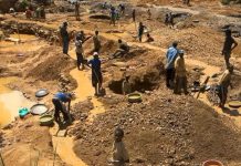 Abandons Scolaires et Orpaillage Illégal Abandons Scolaires et Orpaillage Illégal