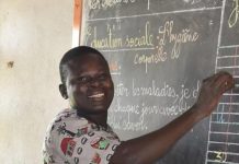 Faire Face aux Vrais Réformes de L’éducation? Faire Face aux Vrais Réformes de L’éducation?