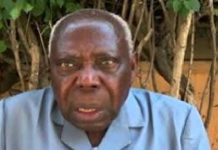 Hommage À Têtêvi Godwin Tété-Adjalogo Un Géant Hommage À Têtêvi Godwin Tété-Adjalogo Un Géant